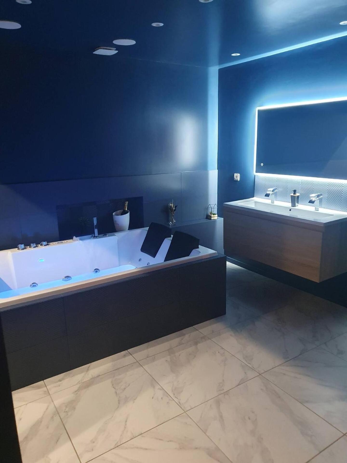 La Suite - Loft Spa Tavernes ภายนอก รูปภาพ